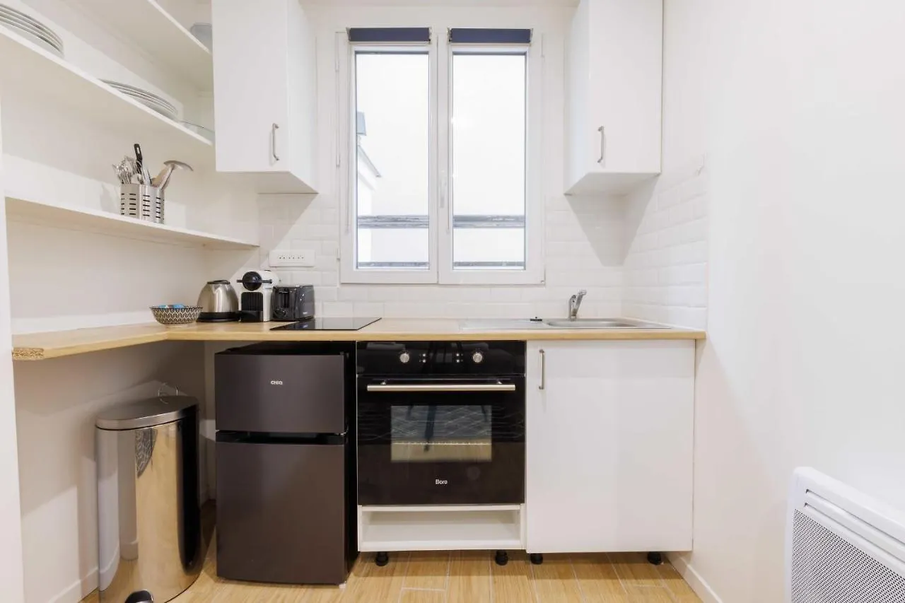 Cosy - 2p - Sacre Coeur * パリ